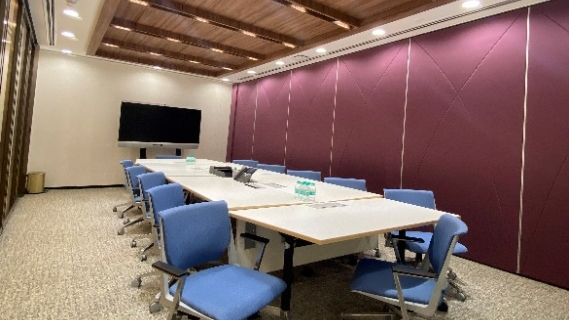 The Executive Centre - Parinee Crescenzo (MPC), Bandra East
