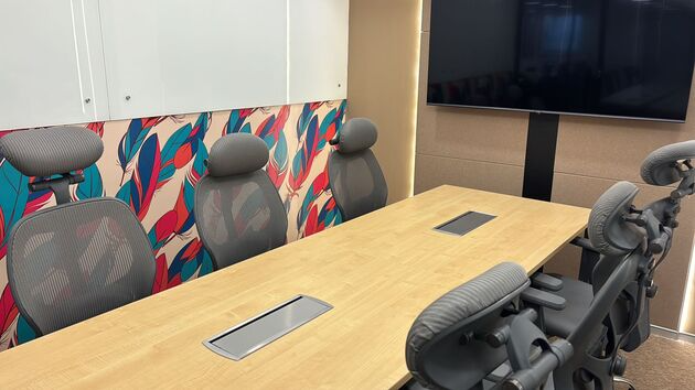 Innov8 - Parinee Crescenzo, BKC