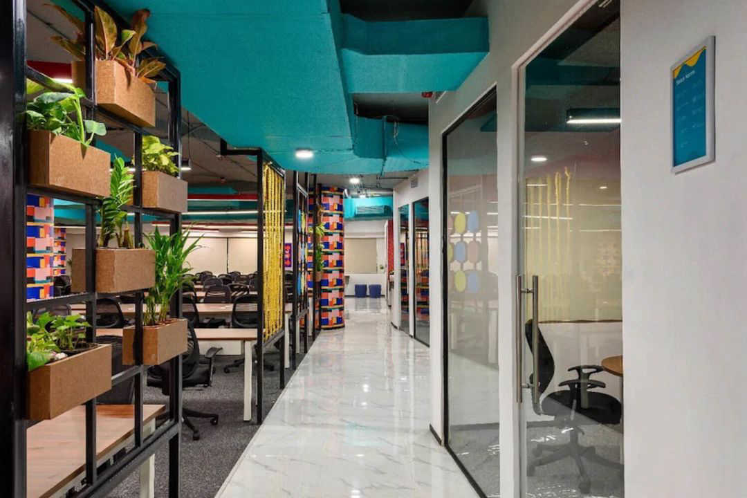 Oyo Workflo, Domlur